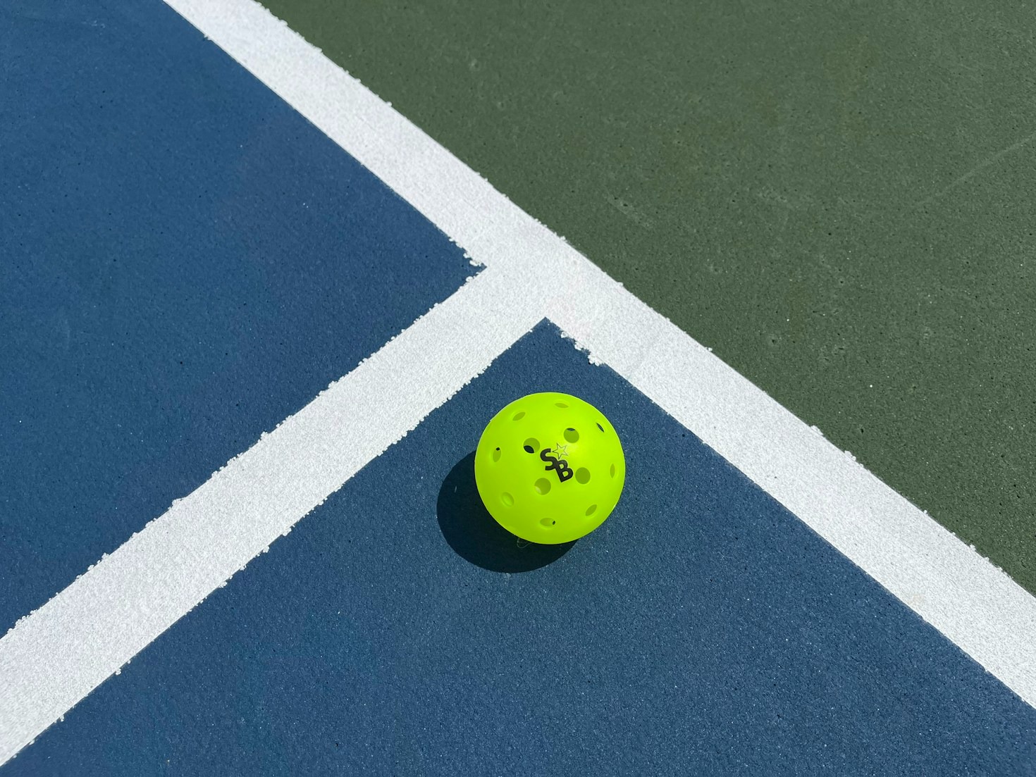 The Science Behind Pickleball Paddle Materials